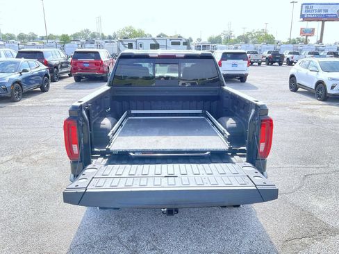 Certified 2023 GMC Sierra 1500 SLT w/ SLT Premium Package AWD/4WD image 21