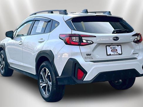 Certified 2025 Subaru Crosstrek 2.0i Premium image 4