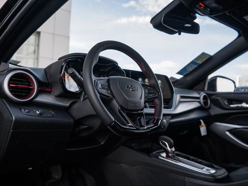 New 2026 Chevrolet Trax RS w/ Sunroof Package image 17