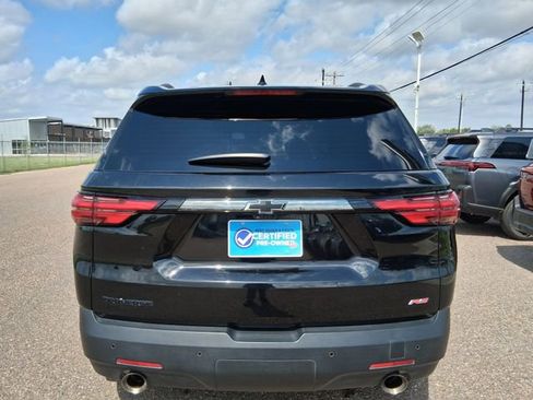 Used 2022 Chevrolet Traverse RS FWD image 4