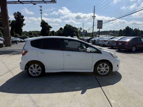 Used 2010 Honda Fit Sport image 8