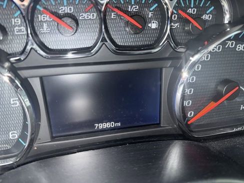 Used 2018 Chevrolet Silverado 1500 LT w/ All Star Edition image 6