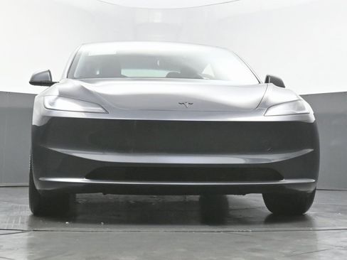 Used 2025 Tesla Model 3 Long Range image 47