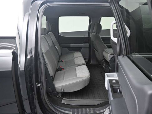 Used 2022 Ford F150 XLT w/ Equipment Group 302A High image 11