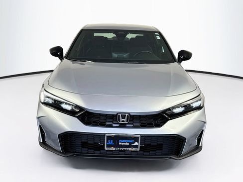 Used 2025 Honda Civic Sport image 2
