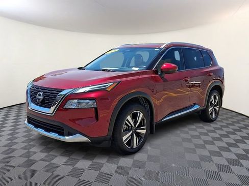 Used 2023 Nissan Rogue Platinum FWD image 3