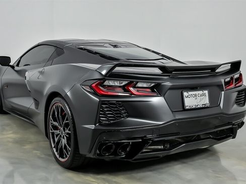 Used 2023 Chevrolet Corvette Stingray Premium Cpe w/ Z51 Performance Package RWD image 10