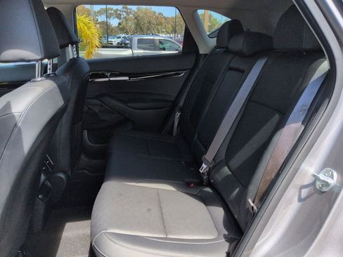 Certified 2022 Kia Seltos EX AWD/4WD image 26