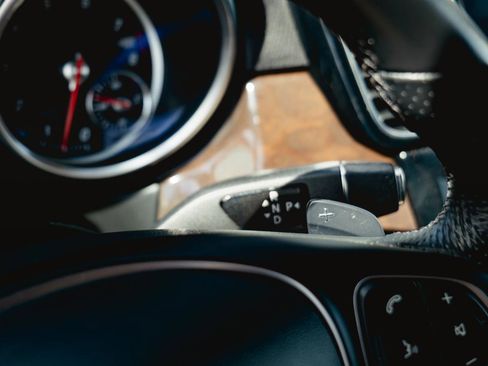 Used 2016 Mercedes-Benz GLE 350 GLE 350 SUV w/ Premium Package image 8