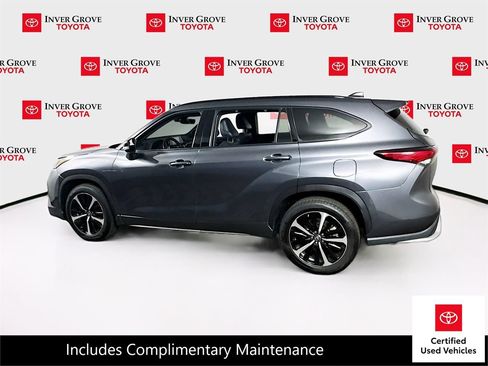 Certified 2021 Toyota Highlander XSE AWD/4WD image 7
