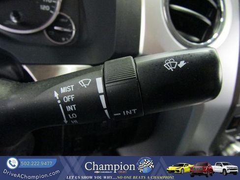 Used 2016 Toyota Tundra SR5 w/ SR5 Upgrade Package AWD/4WD image 28