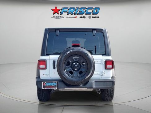 Used 2022 Jeep Wrangler Unlimited Sport AWD/4WD image 6