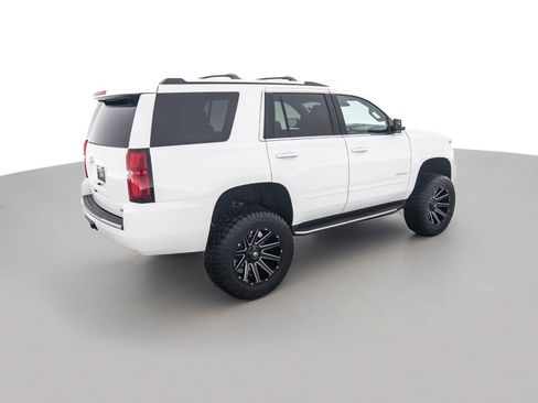 Used 2018 Chevrolet Tahoe Premier AWD/4WD image 5