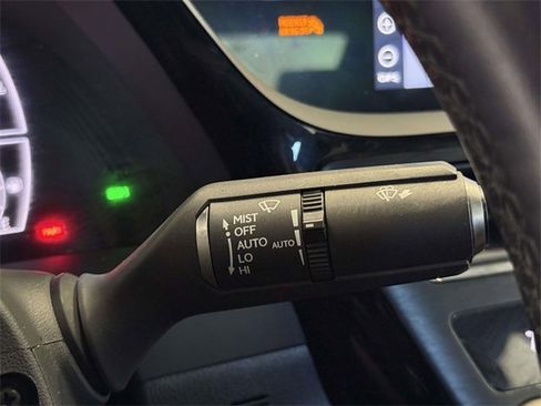 Certified 2022 Lexus ES 350 w/ Premium Package image 30