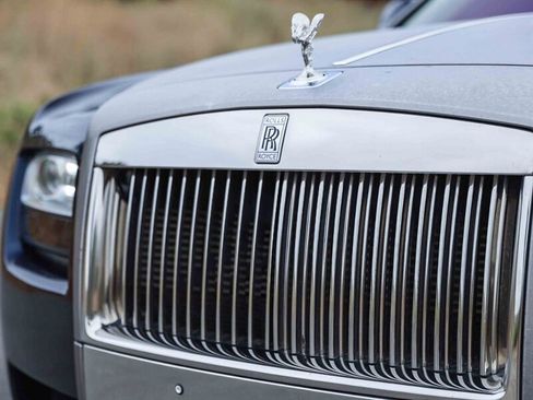 Used 2012 Rolls-Royce Ghost RWD image 10
