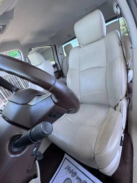 Used 2016 RAM 1500 Laramie w/ Protection Group AWD/4WD image 19
