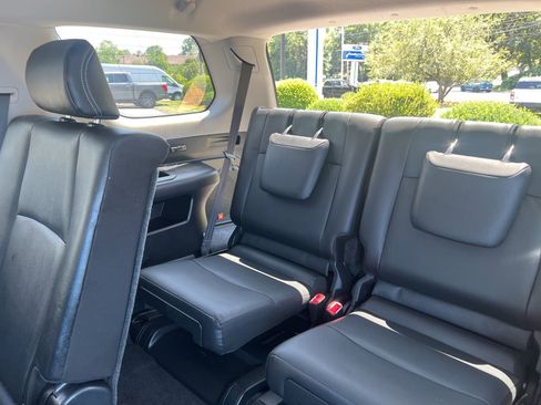 Used 2023 Toyota 4Runner Limited image 15