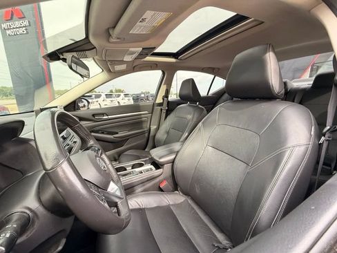 Used 2023 Nissan Altima 2.5 SL FWD image 21
