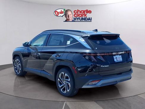 New 2026 Hyundai Tucson Limited FWD image 3