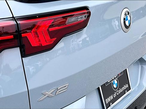 Certified 2025 BMW X2 xDrive28i w/ M Sport Package AWD/4WD image 32