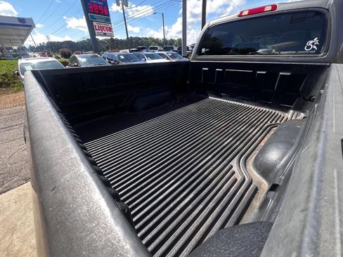 Used 2004 Toyota Tundra Limited RWD image 14
