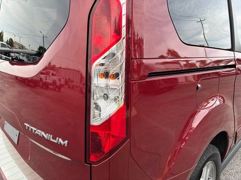 Used 2019 Ford Transit Connect Titanium w/ Driver-Assist Package FWD image 14
