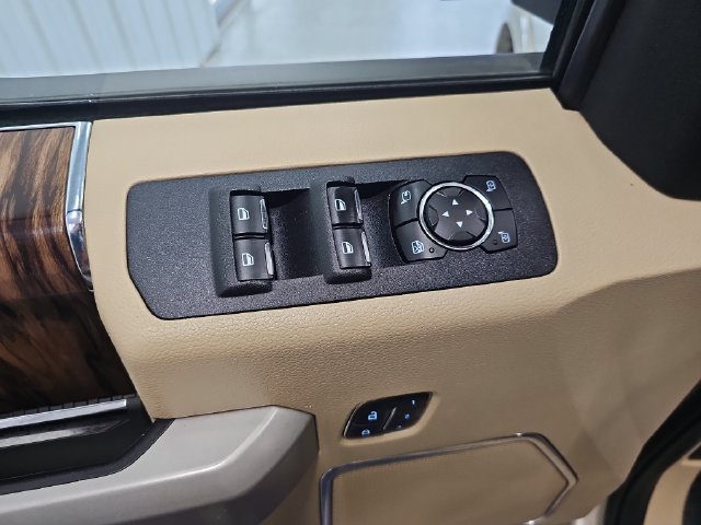 Used 2018 Ford F150 Lariat w/ Equipment Group 502A Luxury AWD/4WD image 11