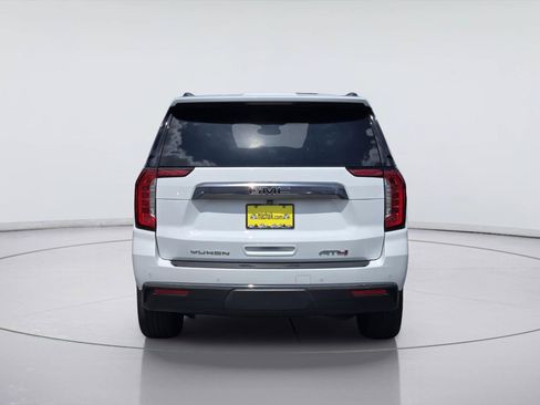 Used 2024 GMC Yukon AT4 w/ Technology Package AWD/4WD image 7