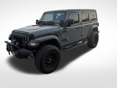 Used 2021 Jeep Wrangler Unlimited Sport image 10