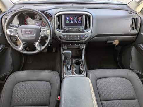 Certified 2016 GMC Canyon SLE w/ SLE Convenience Package image 14