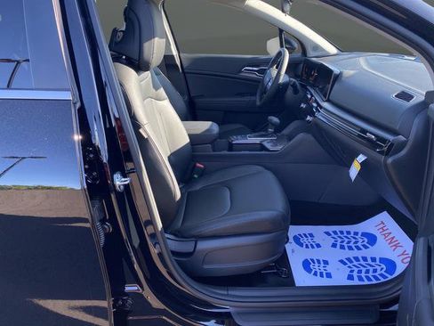 New 2026 Kia Sportage EX image 35