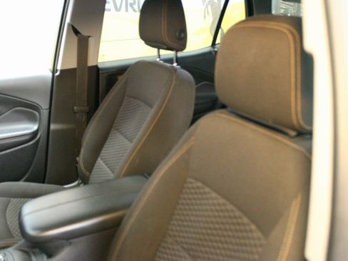 Used 2019 GMC Terrain SLE image 19