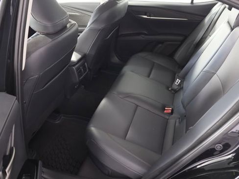 Used 2026 Toyota Camry XLE FWD image 19