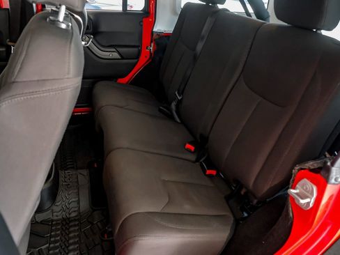 Used 2017 Jeep Wrangler Unlimited Sport w/ Connectivity Group image 37