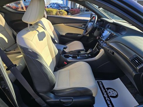 Used 2017 Honda Accord EX-L image 16