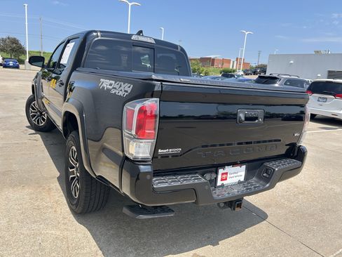 Certified 2023 Toyota Tacoma TRD Sport w/ Technology Package AWD/4WD image 4