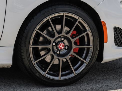 Used 2013 FIAT 500 Abarth w/ Comfort/Convenience Group FWD image 46