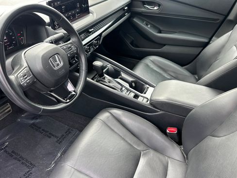 Used 2024 Honda Accord Sport image 4