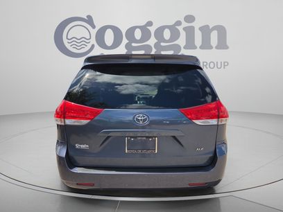 Used 2014 Toyota Sienna XLE