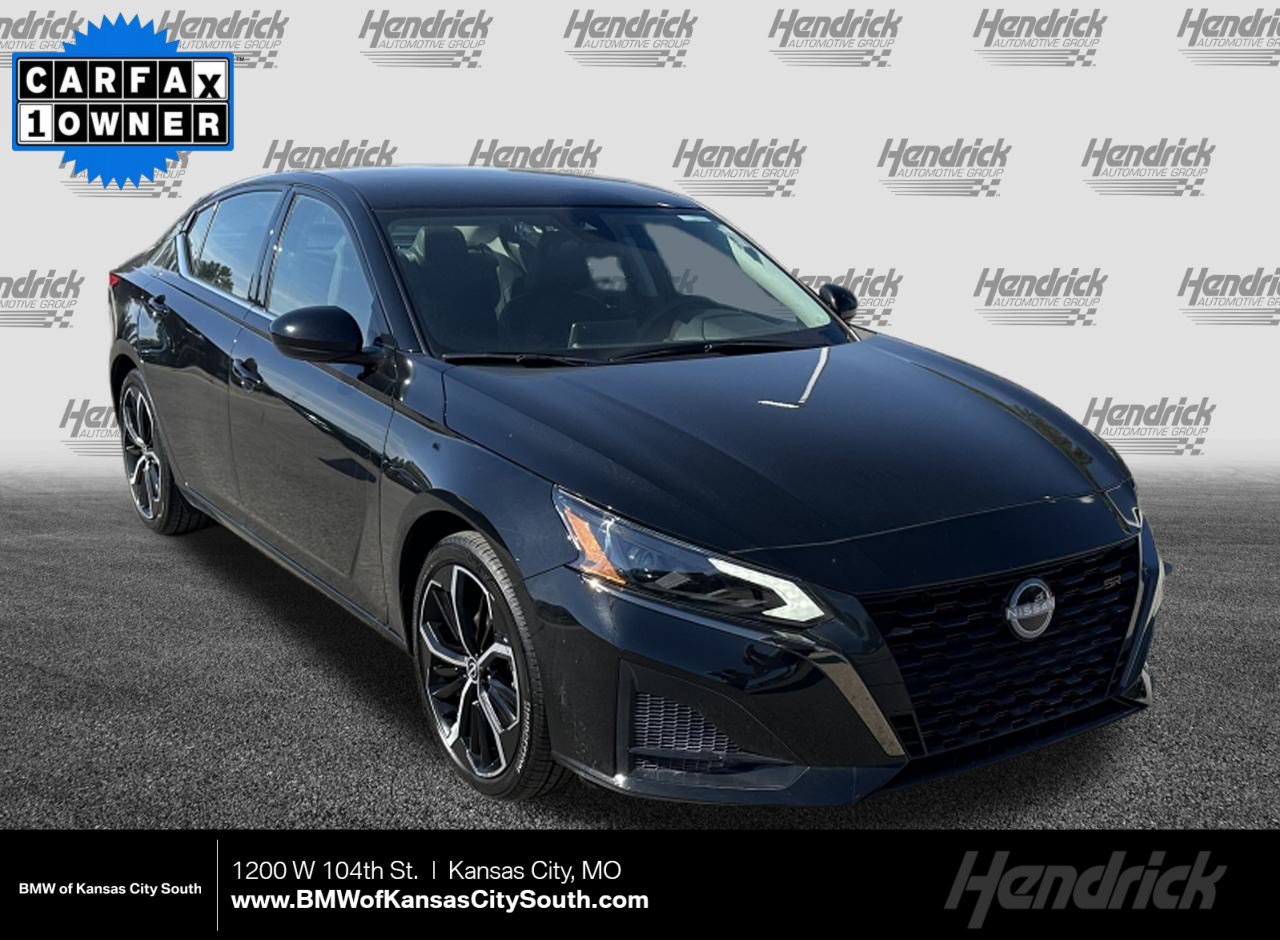 Used 2025 Nissan Altima 2.5 SR FWD image 1
