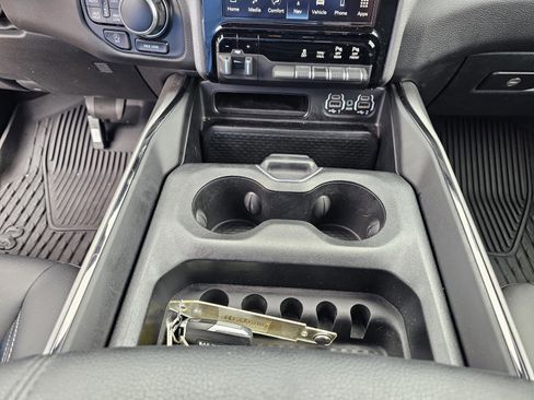 Used 2024 RAM 1500 Big Horn image 28