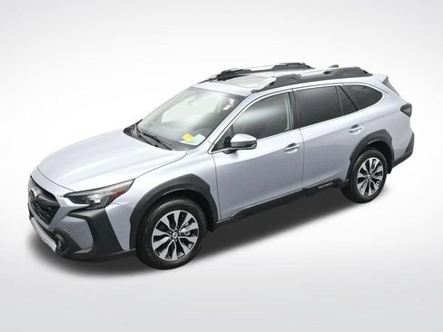 Used 2024 Subaru Outback Touring XT AWD/4WD image 20