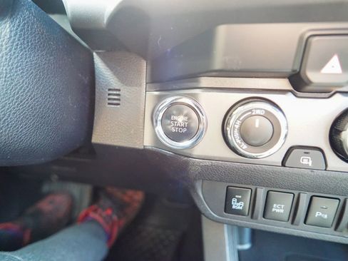 Used 2019 Toyota Tacoma TRD Pro w/ Desert Air Intake Package AWD/4WD image 26