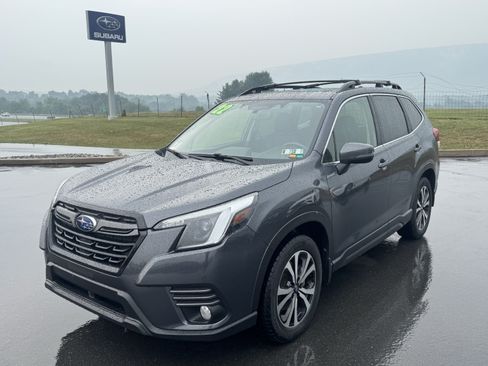 Certified 2022 Subaru Forester Limited w/ Popular Package #2 AWD/4WD image 9