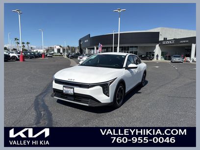 Certified 2025 Kia K4 EX