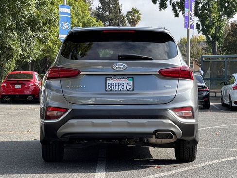 Used 2019 Hyundai Santa Fe SE AWD/4WD image 4