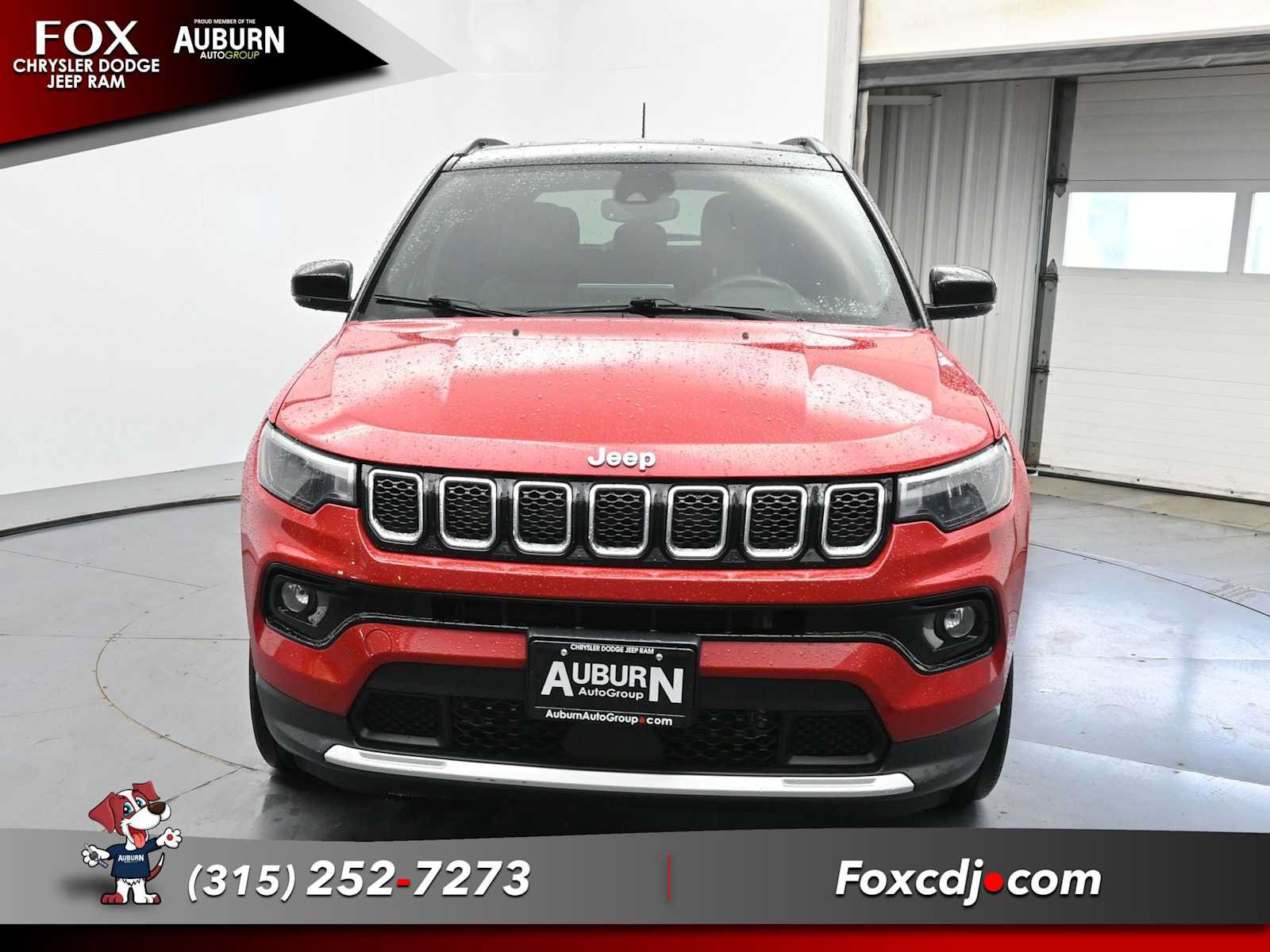 Used 2023 Jeep Compass Limited w/ Elite Group AWD/4WD image 3