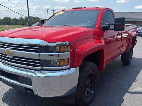 Used 2016 Chevrolet Silverado 2500 W/T w/ WT Convenience Package AWD/4WD image 4