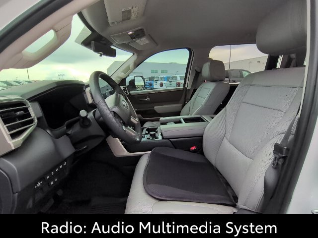 Used 2024 Toyota Tundra Limited AWD/4WD image 11