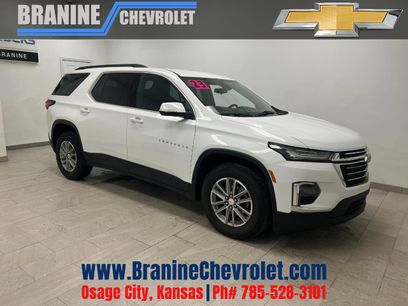 Used 2023 Chevrolet Traverse LT